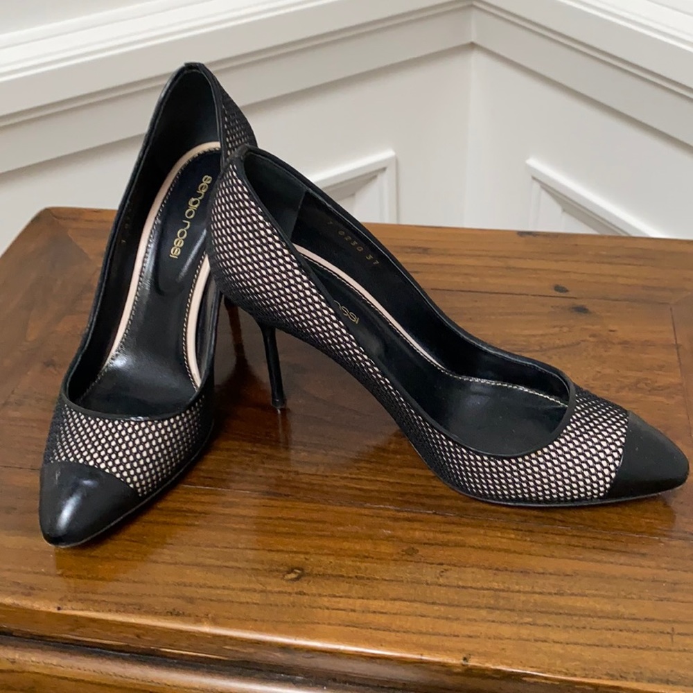 Sergio Rossi classic pumps